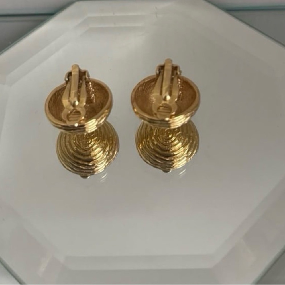 Vintage Givenchy Clip Earrings - Picture 2 of 3